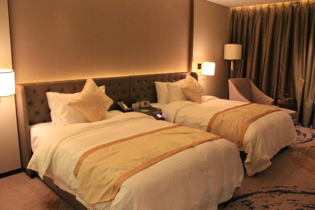 Howard Johnson Qinlu Plaza Yingtan Εξωτερικό φωτογραφία