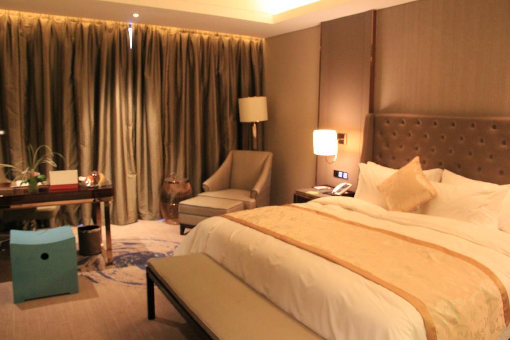 Howard Johnson Qinlu Plaza Yingtan Εξωτερικό φωτογραφία